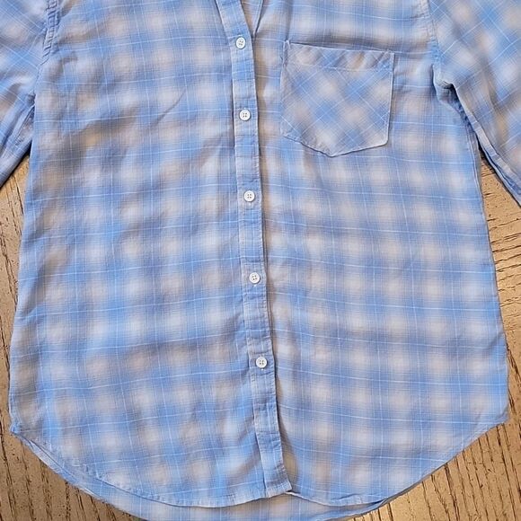 Blue plaid Button down shirt size XS PAIGE 💙 - Picture 4 of 12